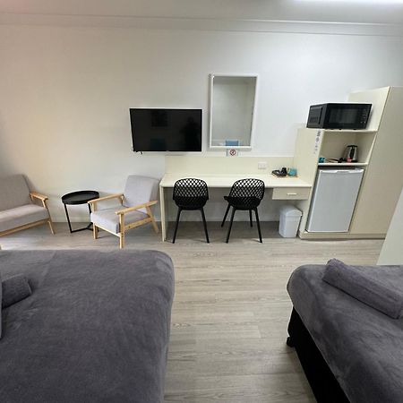 Mareeba Motor Inn エクステリア 写真