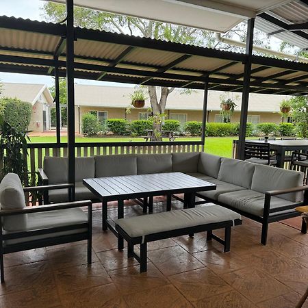 Mareeba Motor Inn エクステリア 写真